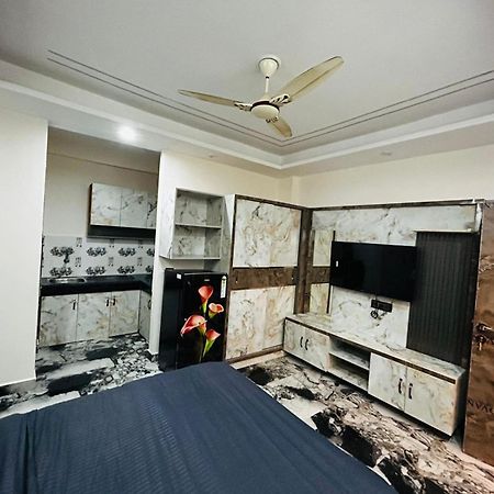 Vibe Communal Living Gurgaon Bagian luar foto